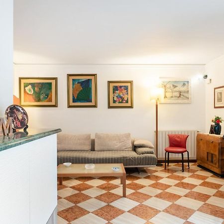 Via Etnea Cozy Apartment With Balcony Катания Экстерьер фото