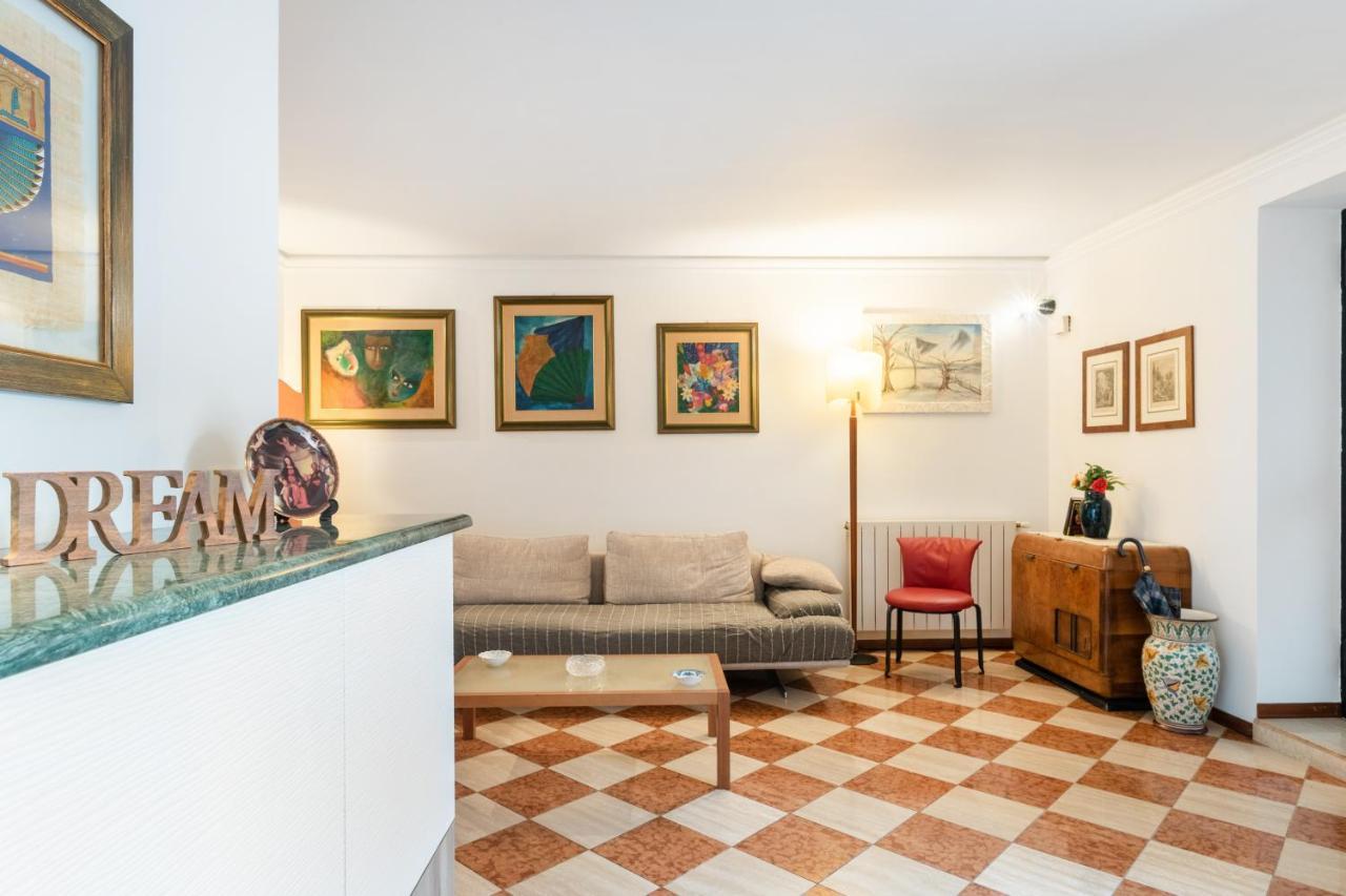 Via Etnea Cozy Apartment With Balcony Катания Экстерьер фото